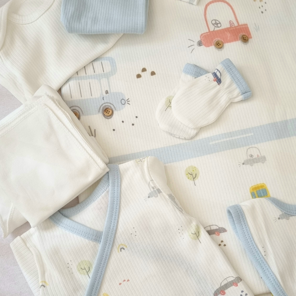 Araba-Desenli-10-Parçalı-Hastane-Çıkış-Seti-2